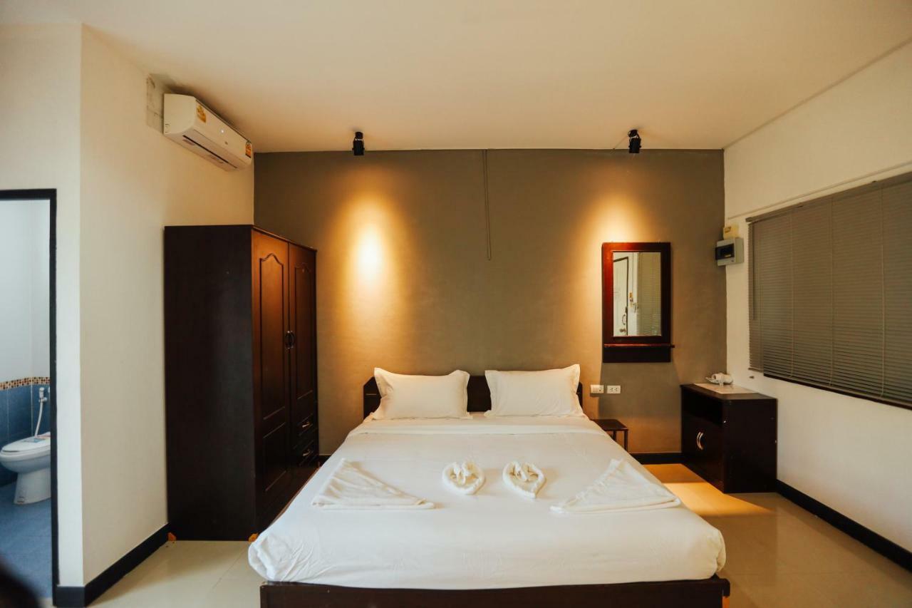 Shanmen Art House Phuket Patong Exterior foto